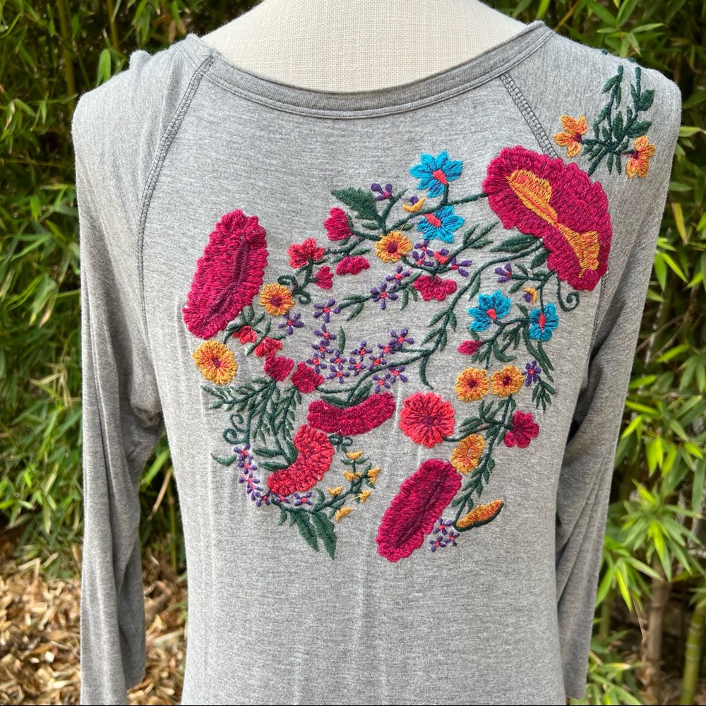 Soft Surroundings Gray Tunic with Beautiful Embroidery